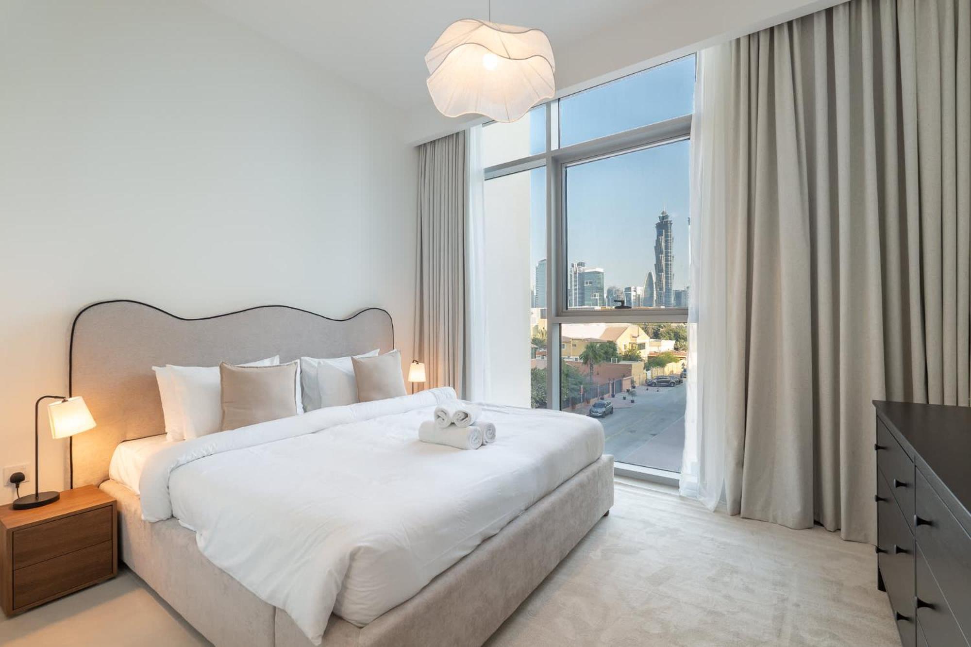 Full Burj Khalifa View In 3 Bedroom Apartment In Canal Front 1 That Sleeps 6 Dubai Exteriör bild